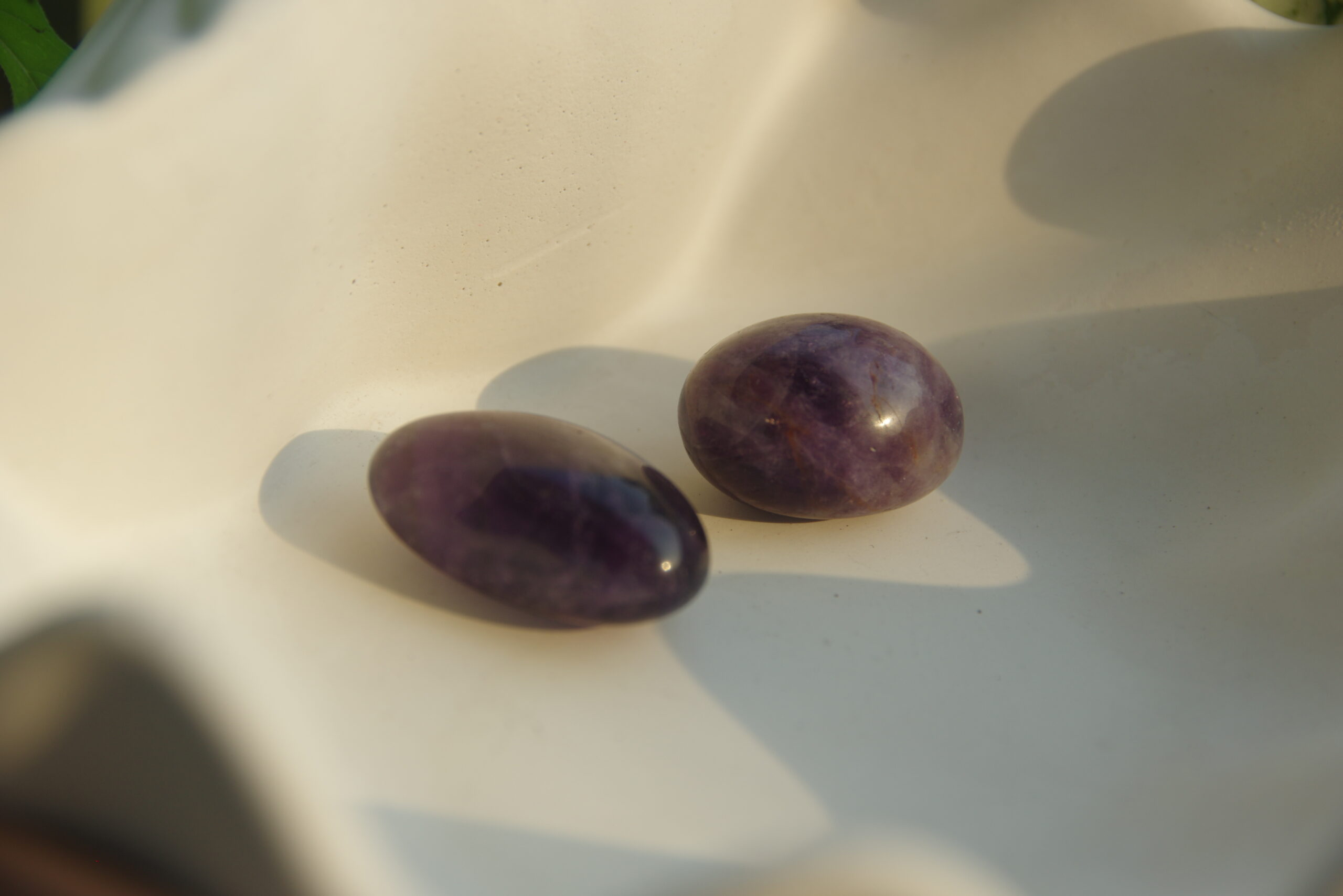 clear quartz palm stone