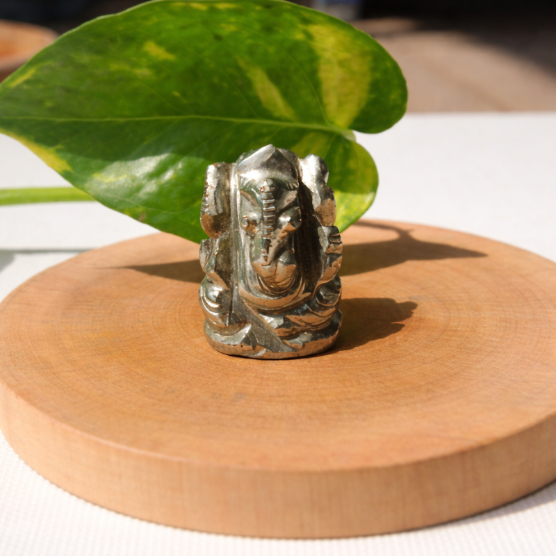 labradorite parinirvana buddha for calmness & positive energy