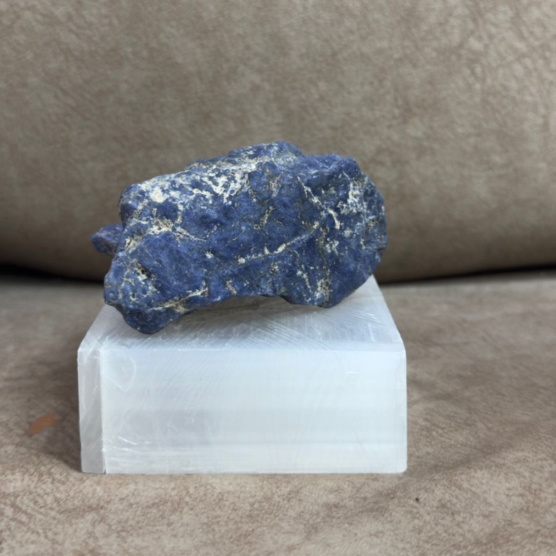 sodalite (1) sodalite (1)